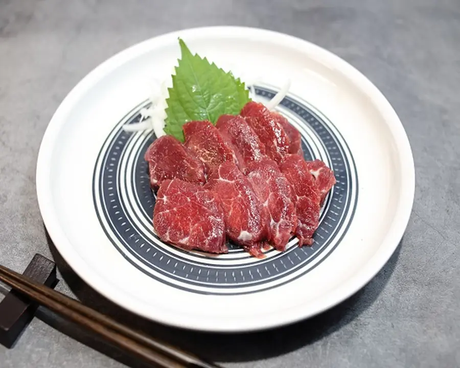国産馬刺し上赤身